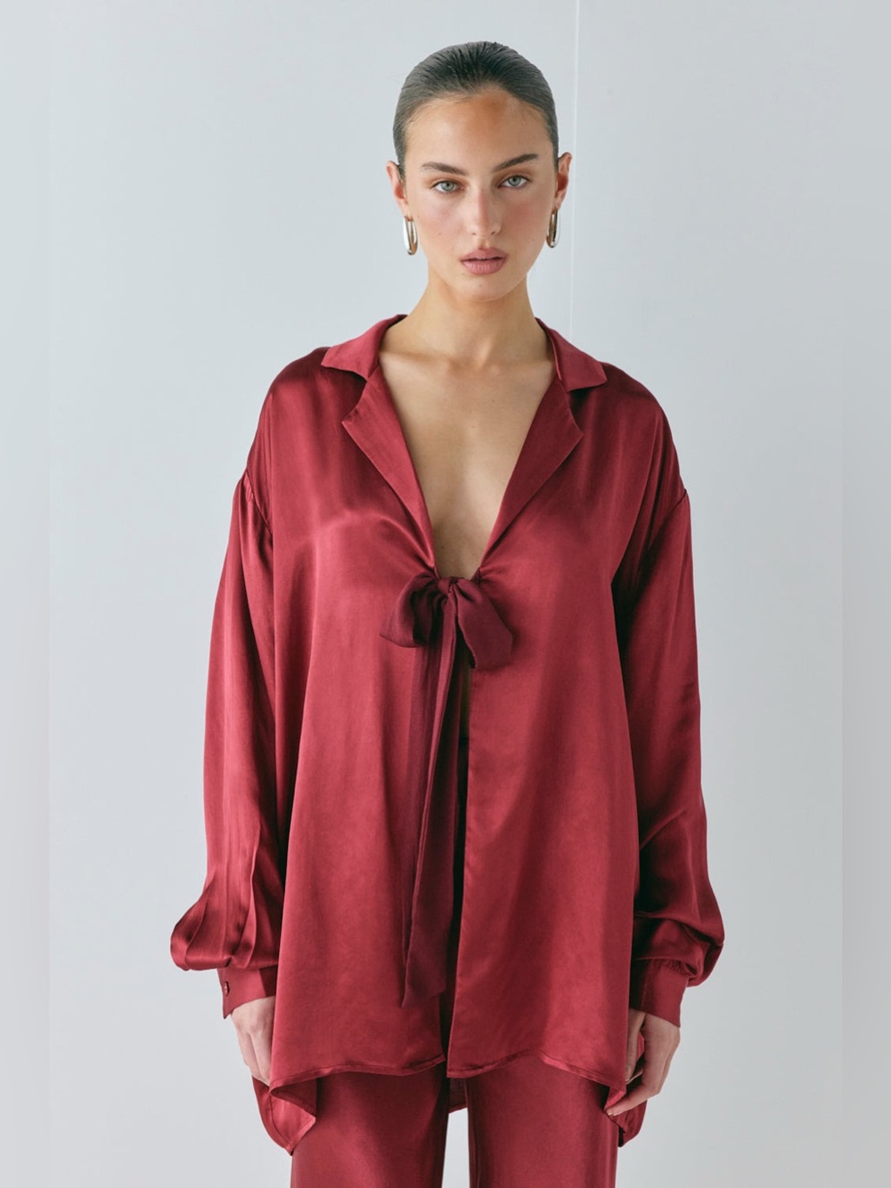 NWOT** VRG Girl Satin Stop in Wine Red